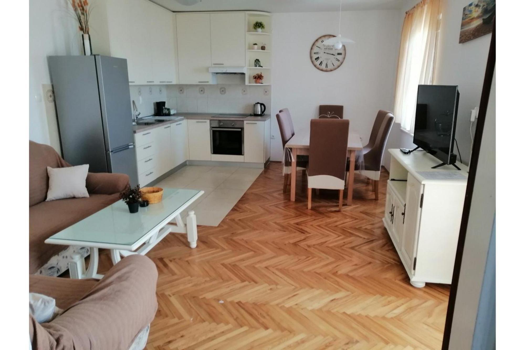 Apartments Njaco Ražanac Exterior foto