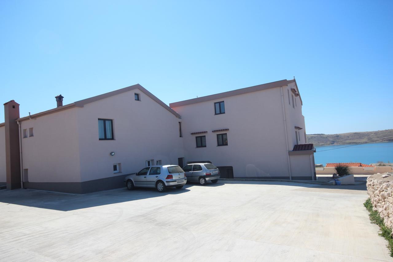 Apartments Njaco Ražanac Exterior foto